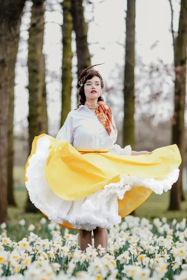 Lola Lifeforms-Rok In Wit-Banned Retro Flash Sale